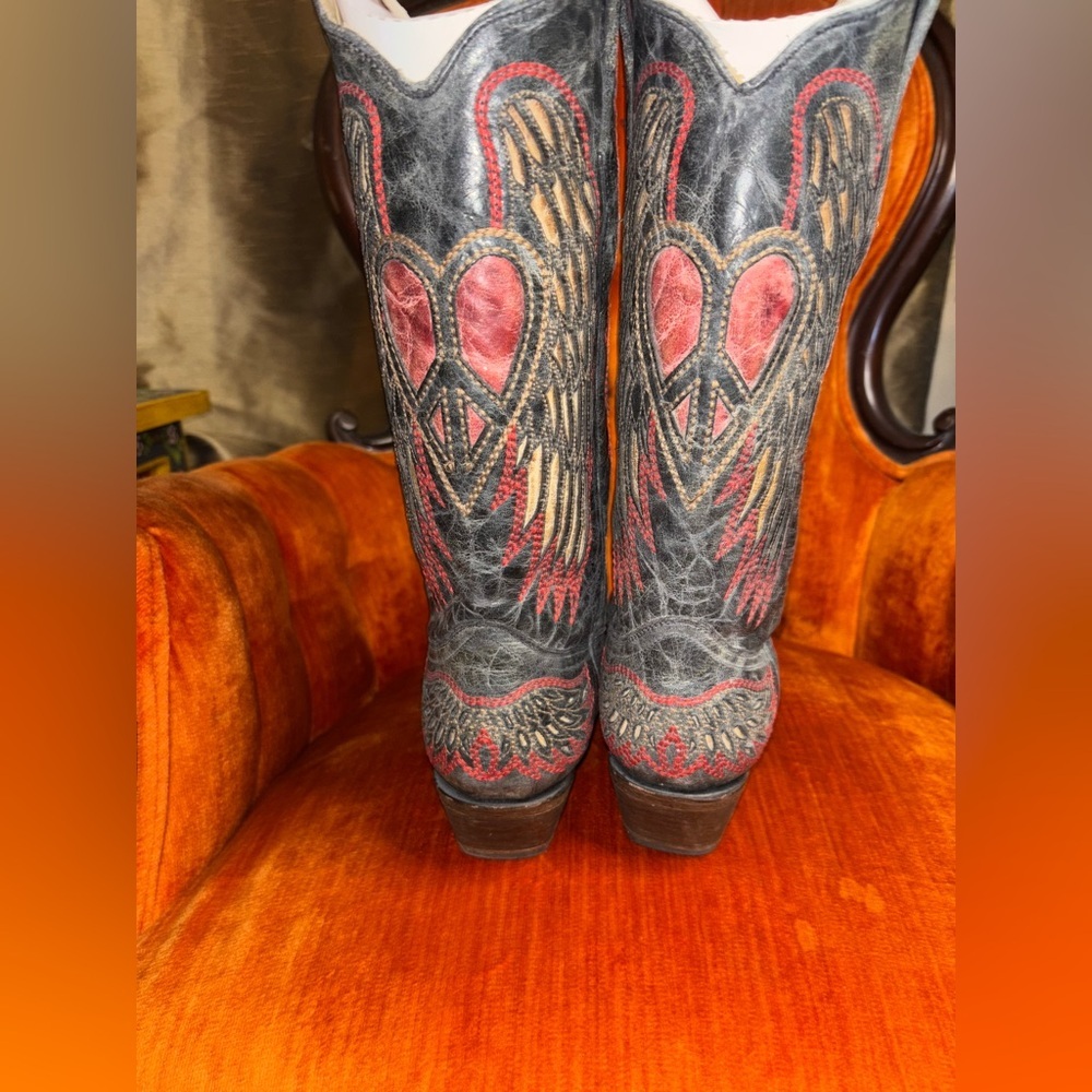Rare Women's Corral Black Saddle Winged Heart Cowboy Boot 7.5​ - Picture 4 of 9